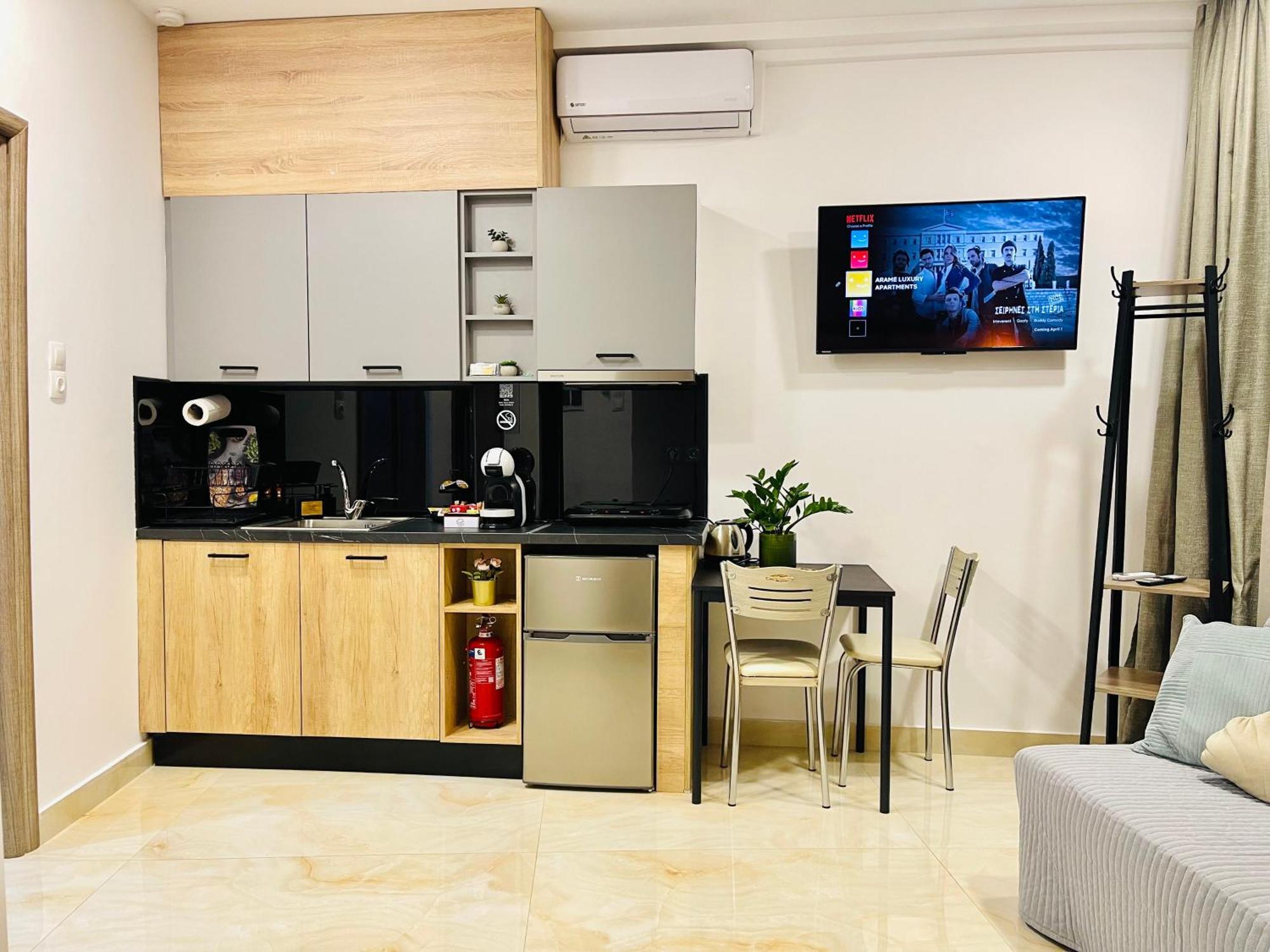 Arame Luxury Apartments Athena Bagian luar foto